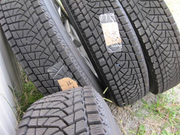 ジムニー用ブリヂストンDM-Z3バリ山175/80R16+アルミホイール4本_3