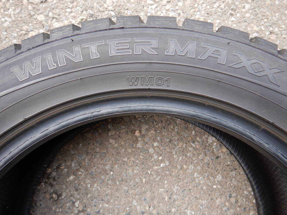 ★DUNLOP WINTERMAXX WM01★215/55R17 94Q 残り溝:9部山(8.4mm以上) 2018年 4本 MADE IN JAPAN Winter Dunlop Maxx Free | 4本SET