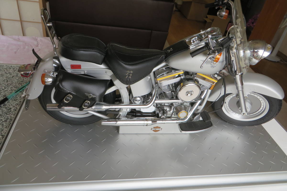 1949 ジャンク品 デアゴスティーニ ハーレーダビッドソン FLSTF FAT