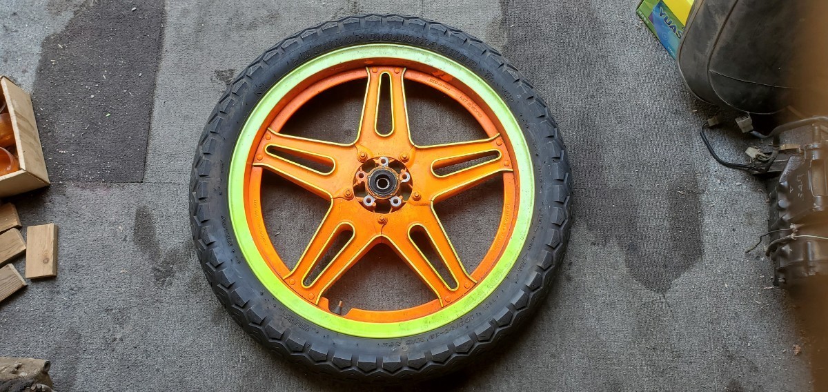 ホンダ CB400N ホーク3 裏コム フロントホイール のみ 19インチ ダブル 
