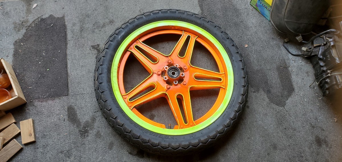 ホーク　バブ　裏コム　ホイール　前後　cb400n cb400t cb250 7日まで出品します！ CB400N CB250N 裏コムホイール 7日まで出品し