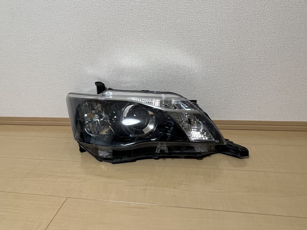 NZE161G NZE164G ZRE162G NKE165G カローラフィールダー純正右ヘッド