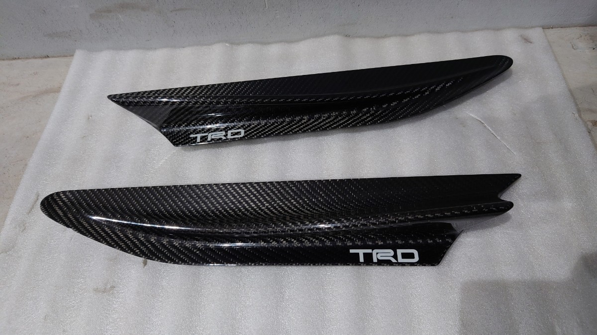 86(ZN6) TRD フェンダーエアロフィン カーボン製 中古 MS345-18001