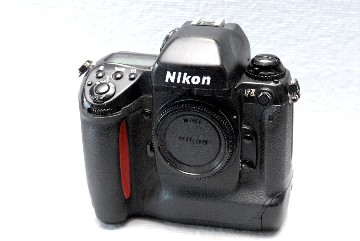 ニコン 最高峰 Nikon ボディ F4 + 人気のAF高級一眼レフカメラ 人気の