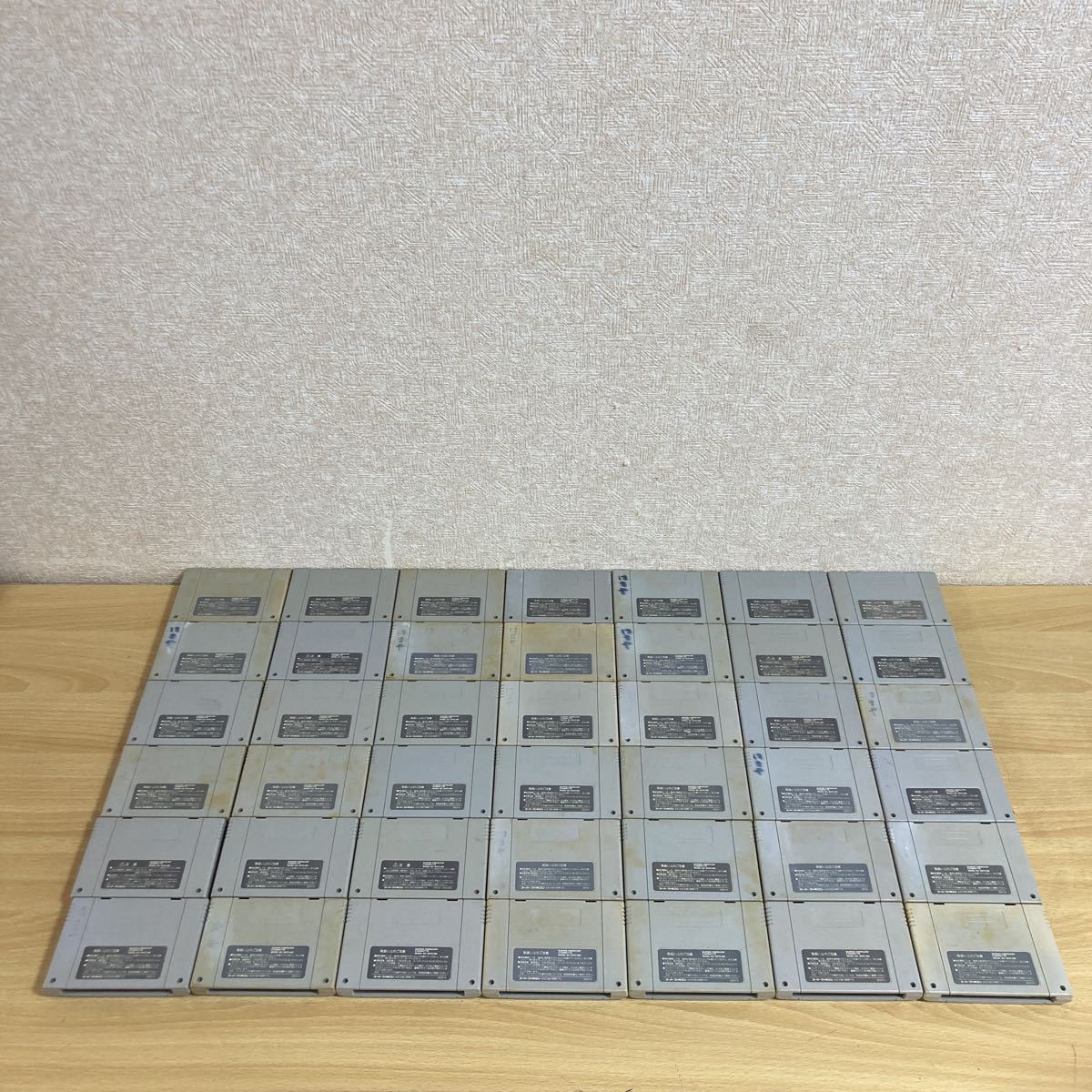 Nintendo HVC-002 スーパーファミコン 専用ハードケース付き 任天堂 ファミコン・スーパーファミコン専用ACアダプター (ニンテンドー) SNES スーパーファミコン本体一式 別売りACアダプタ・AV Famicom 2026年最新Yahoo!オークション -hvc-002の中古品・新品・未使用品一覧 ソフト 本体 eBay