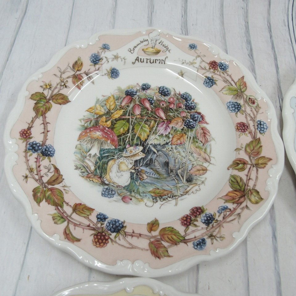 m002 B4【27 ROYAL DOULTON ロイヤルドルトン ブランベリーヘッジ 