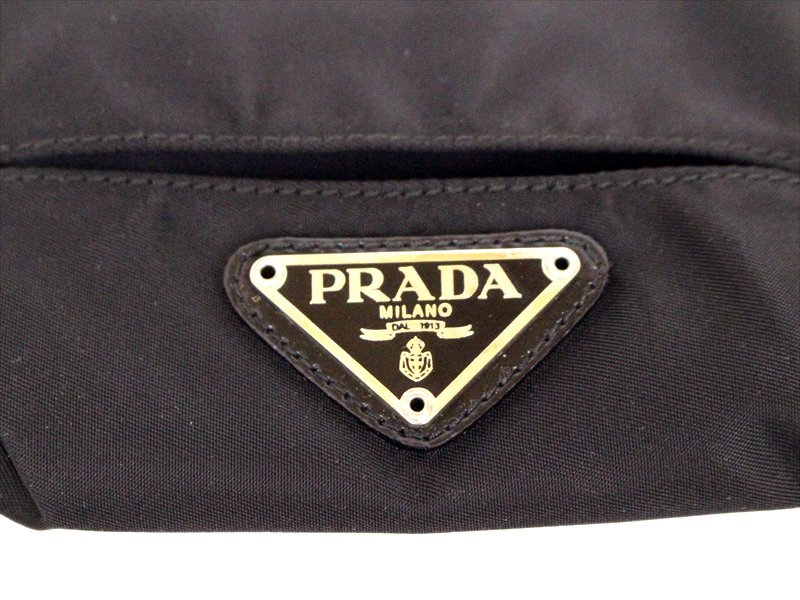 PRADA【プラダ】ティッシュケース☆黒☆ナイロン☆テスート☆三角ロゴ