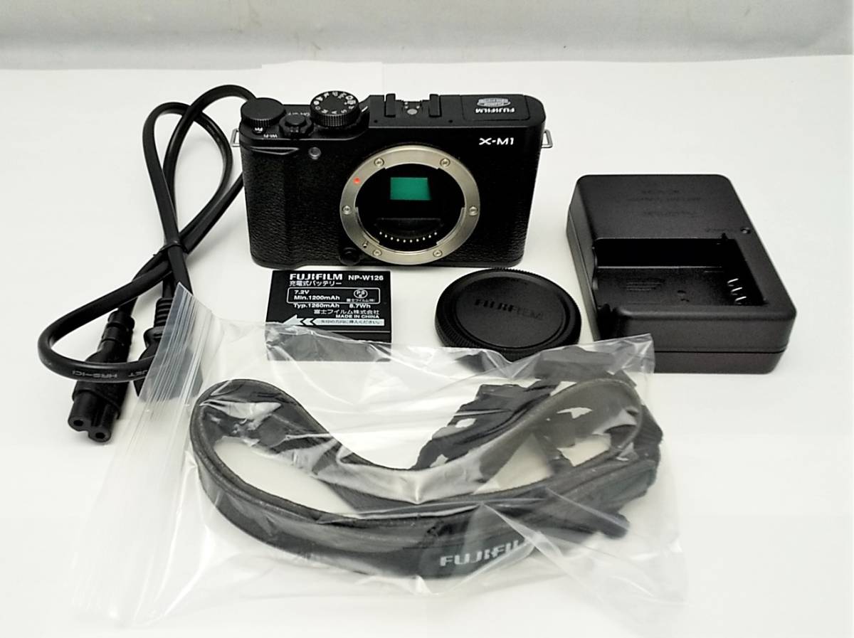 美品】カメラ FUJIFILM X-M1 ボディ ブラック / フジフイルム デジタル 
