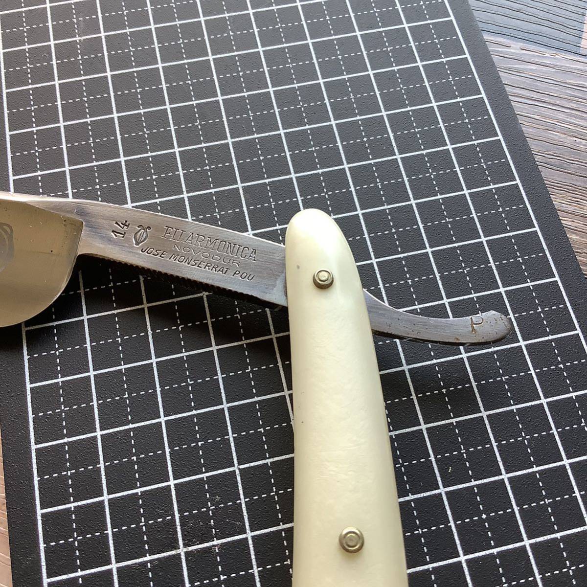 073☆西洋剃刀 FILARMONICA 14P フィラモニカ 床屋 理容 レザー