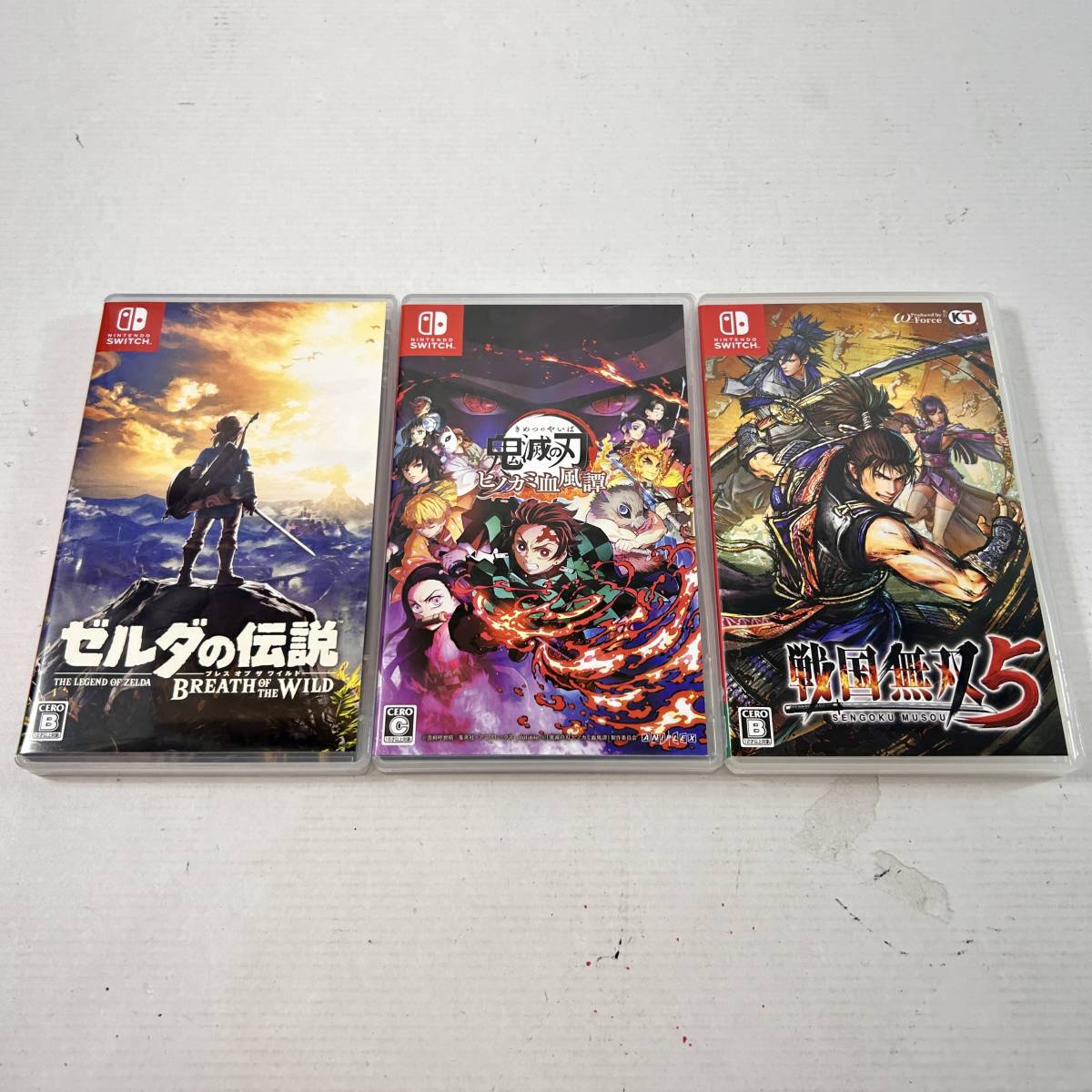 18581)○【1円~】Nintendo Switchソフト3本まとめ ゼルダの伝説/鬼滅