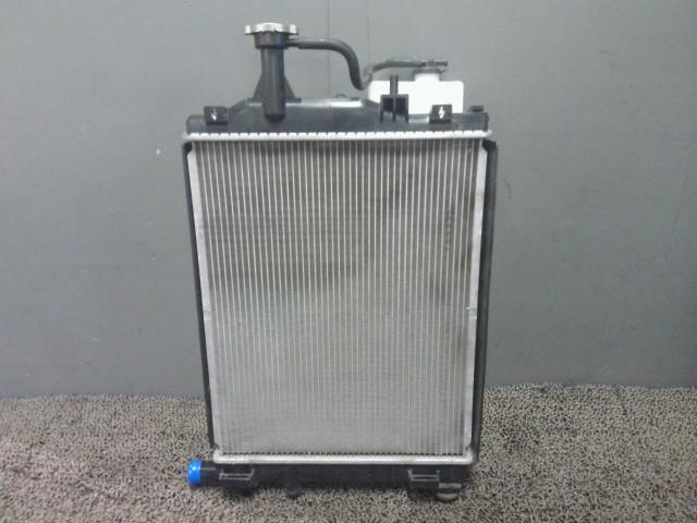 ルークス 5AA-B44A ラジエター ラジエーター