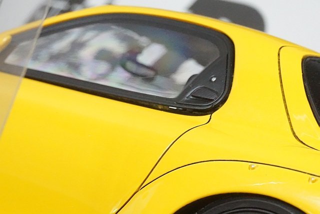 IG2873 1/18 INITIAL D Mazda RX-7 (FD3S) INITIAL D Mazda RX-7 (FD3S) 1/