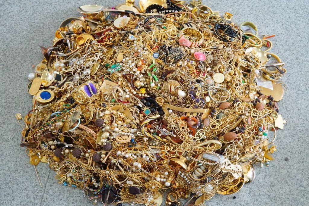 ❥道5メッキアクセサリー 大量まとめ 約6kg 大量 45kg ゴールドカラー アクセサリー ネックレス 指輪 リング