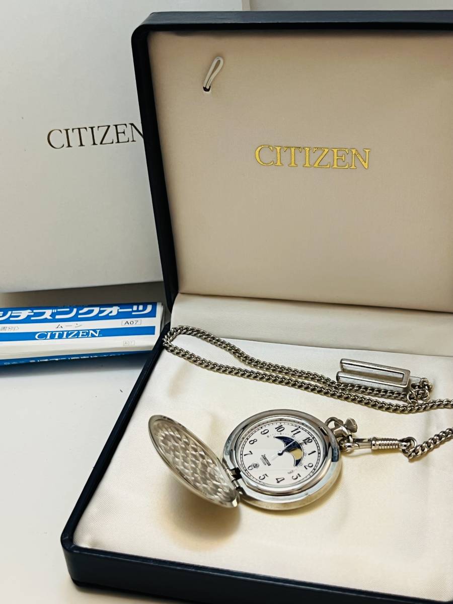 みー 動作未確認 CITIZEN シチズン QZ 6185-L09278 白文字盤 ムーンフェイズ