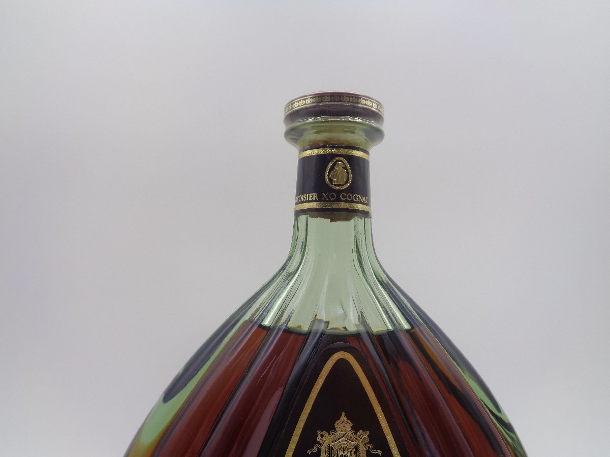 Courvoisier XO コニャック 750ml 箱入り