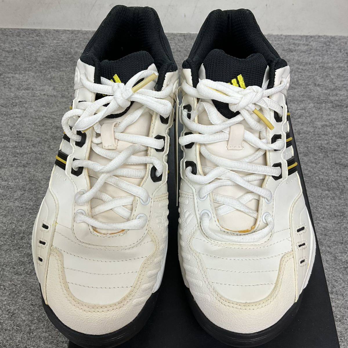 adidas アディダス テニスシューズ アディダスシューズ スニーカー 当時物　アディダステニスシューズ