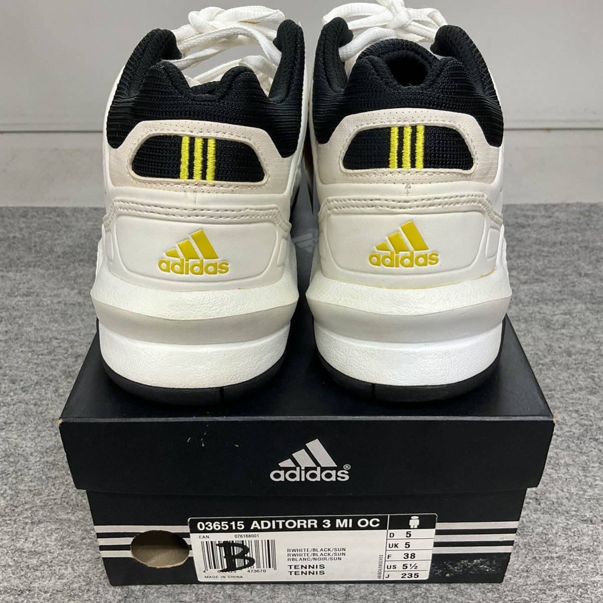 adidas アディダス テニスシューズ アディダスシューズ スニーカー 当時物　アディダステニスシューズ