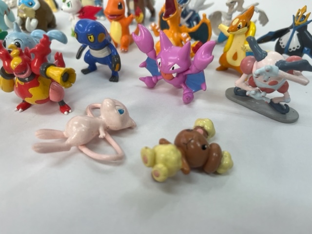 ポケモン モンコレ アソートセット（ミュウ・ピカチュウ他