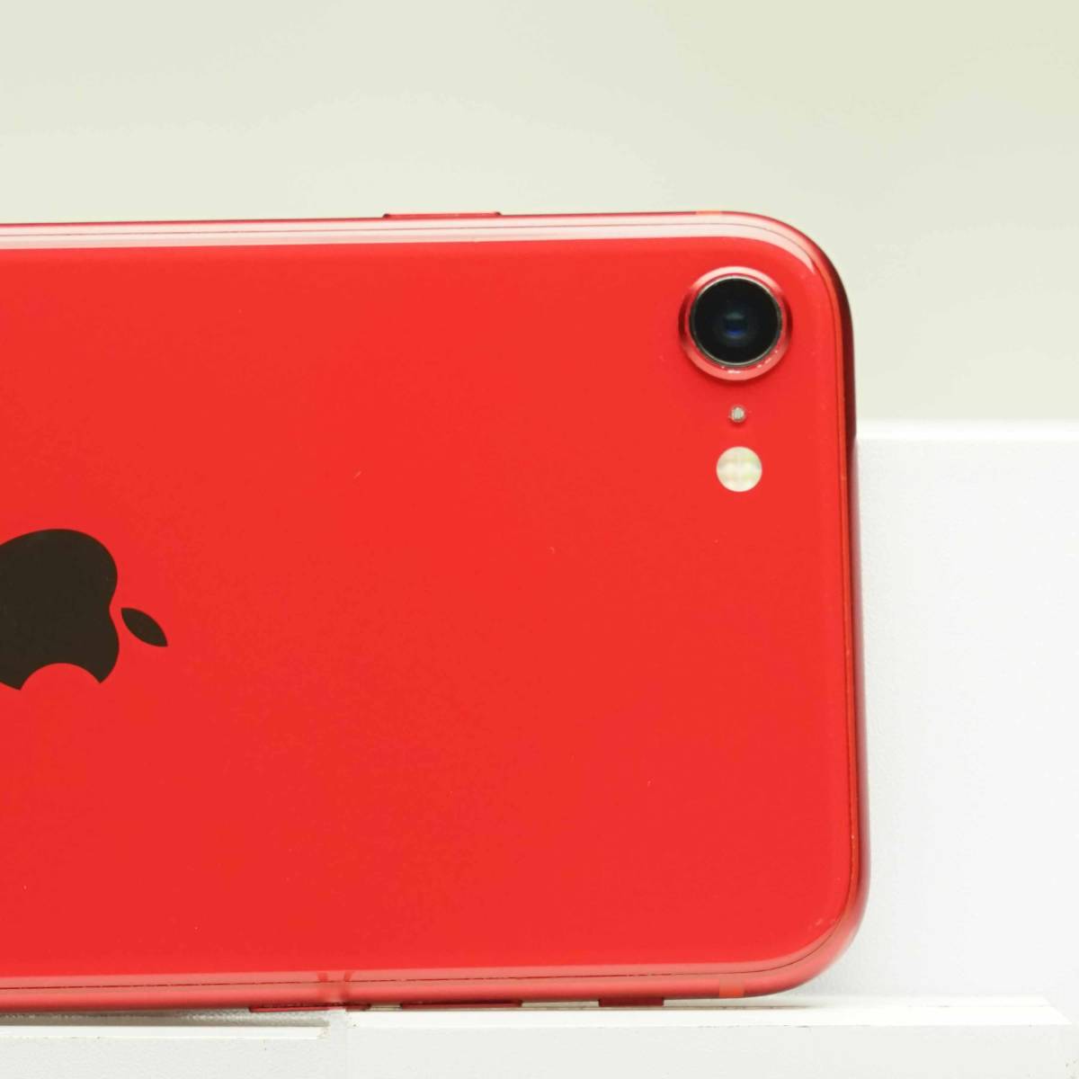 iPhone SE (第 2 世代) 128GB (PRODUCT)RED MXD22J/A SIMフリー 訳あり