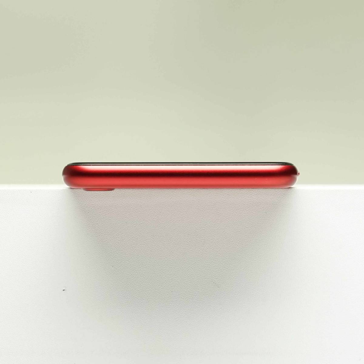 iPhone SE (第 2 世代) 128GB (PRODUCT)RED MXD22J/A SIMフリー 訳あり
