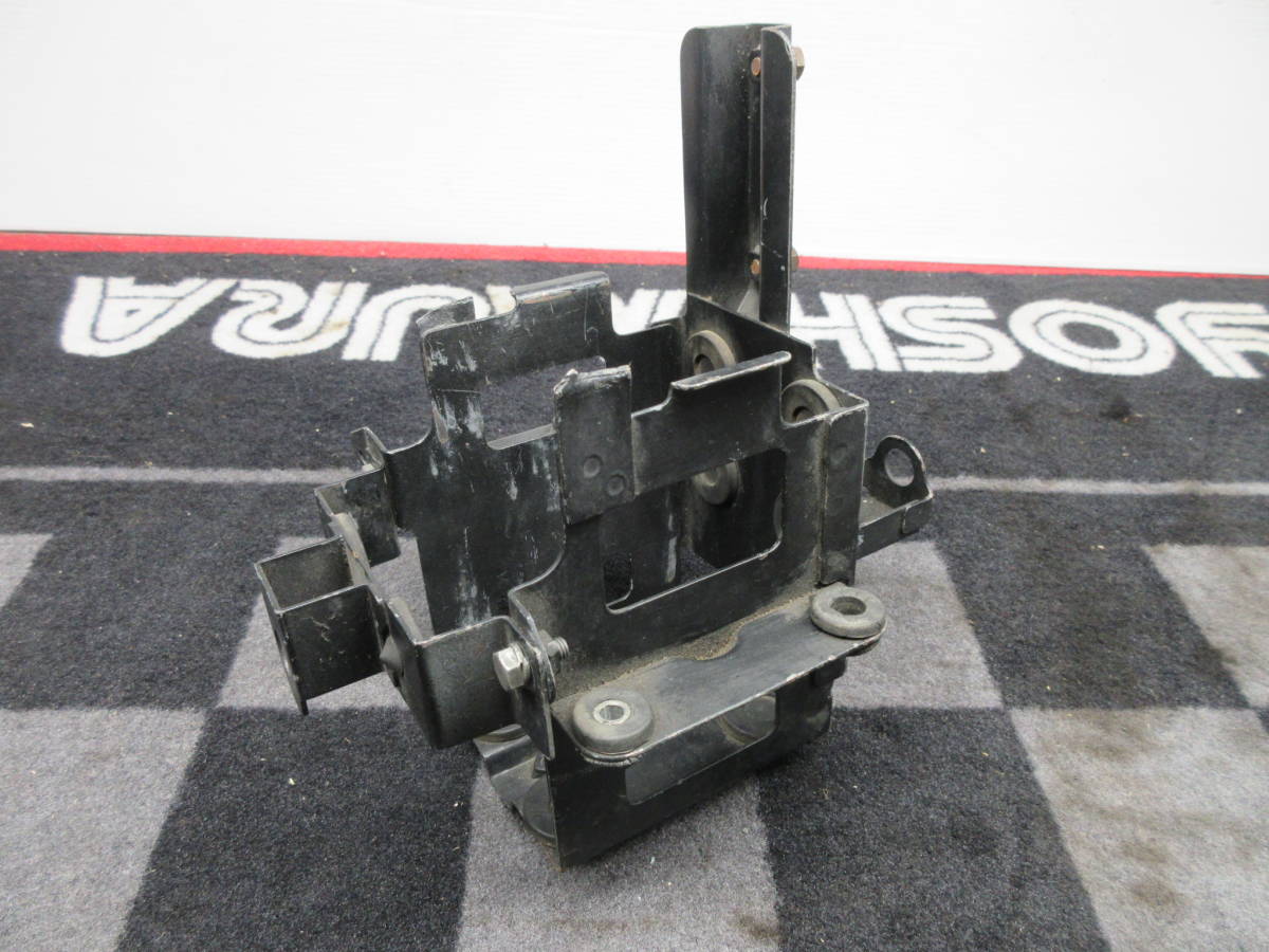 Kz900 №198 カワサキ KZ900/Z900 純正バッテリーケース 旧車 当時物