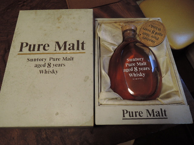 未開封品・古酒）Suntory Pure Malt aged 8 years サントリーピュア