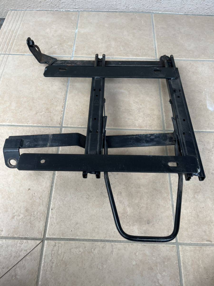 希少 当時物 ブリッド BRIED日産S13 シルビア 180SX用 助手席シートレール中古品