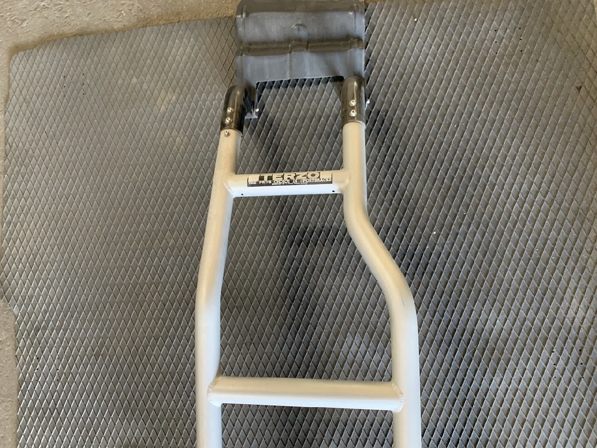 ハイエース リアラダー テルツォ TERZO 梯子 ハシゴ キャンプ キャリア｜車 