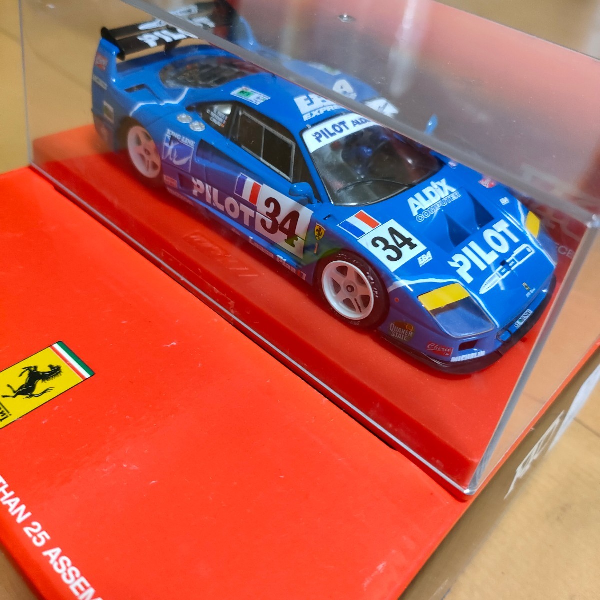 ビンテージ1⁄24 スロットカーF40 ビンテージ1⁄24 スロットカーF40