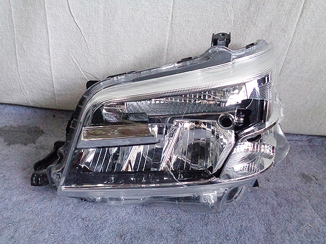 アトレーワゴン S321G S321V LED 左 ヘッドライト 81170-B5170 ICHIKOH 1970 ジャンク 部品取り ハイゼットカーゴ 【D-0712】