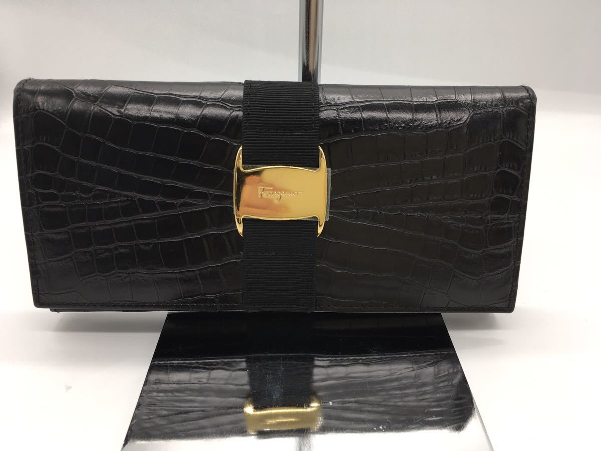 1円〜 Salvatore Ferragamo サルヴァトーレフェラガモ サフィアーノ