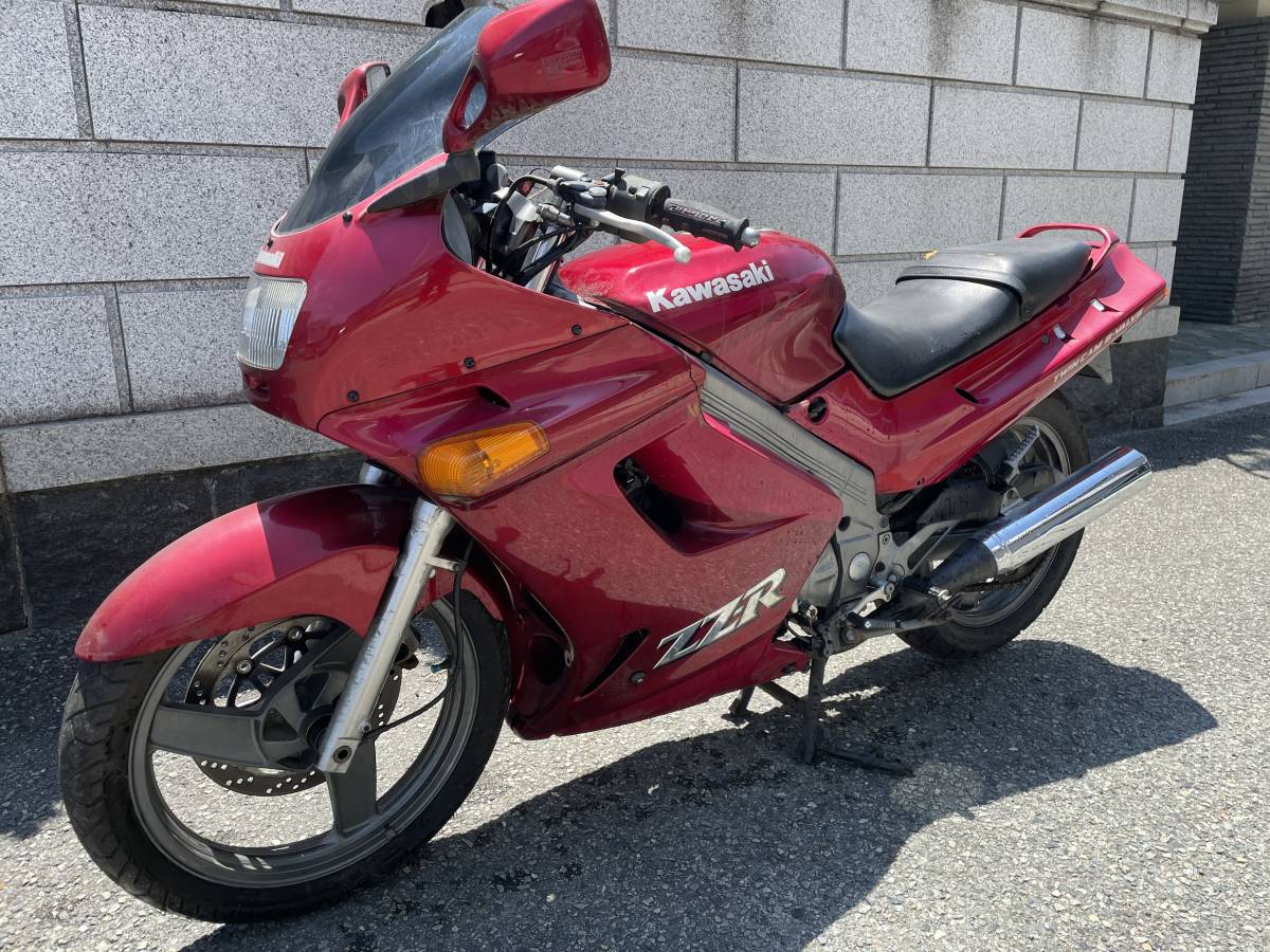 ☆ お安くお楽しみください ZZR250 ZZ-R250 書類、鍵付き レストアベース車