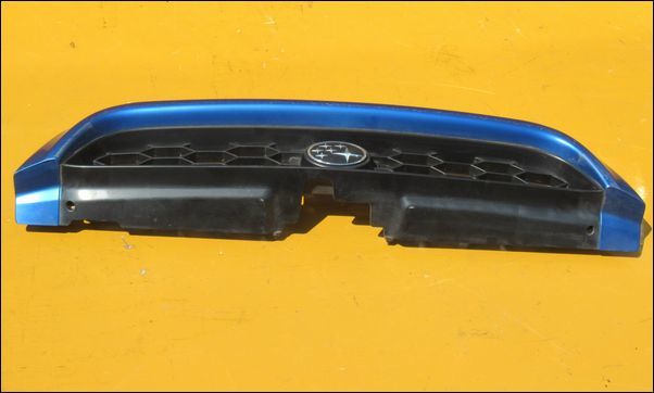 ○ インプレッサ ( GC8 ) 用 後期 G型 純正 フロント グリル ○ STi
