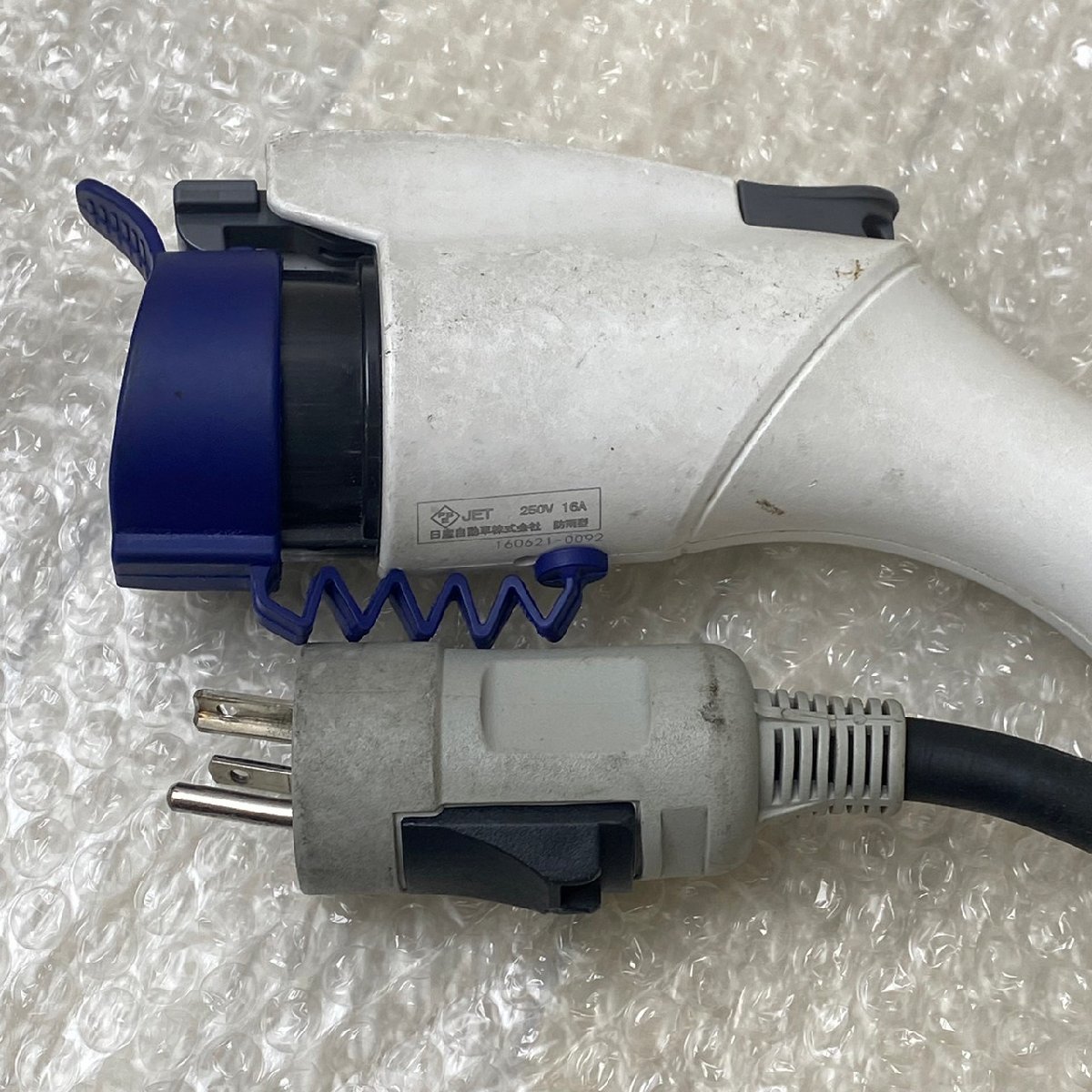 USED 純正 日産リーフ 充電コード ケーブル Zero Emission 29690 3NK5E
