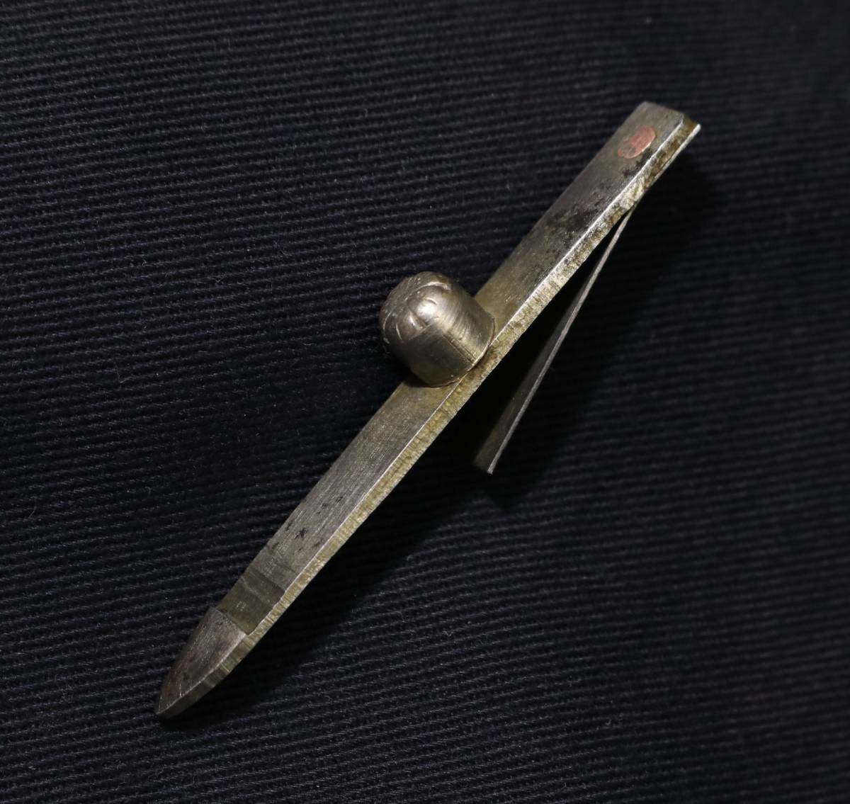 帝国陸軍 軍刀鞘の留め金具 爪部品