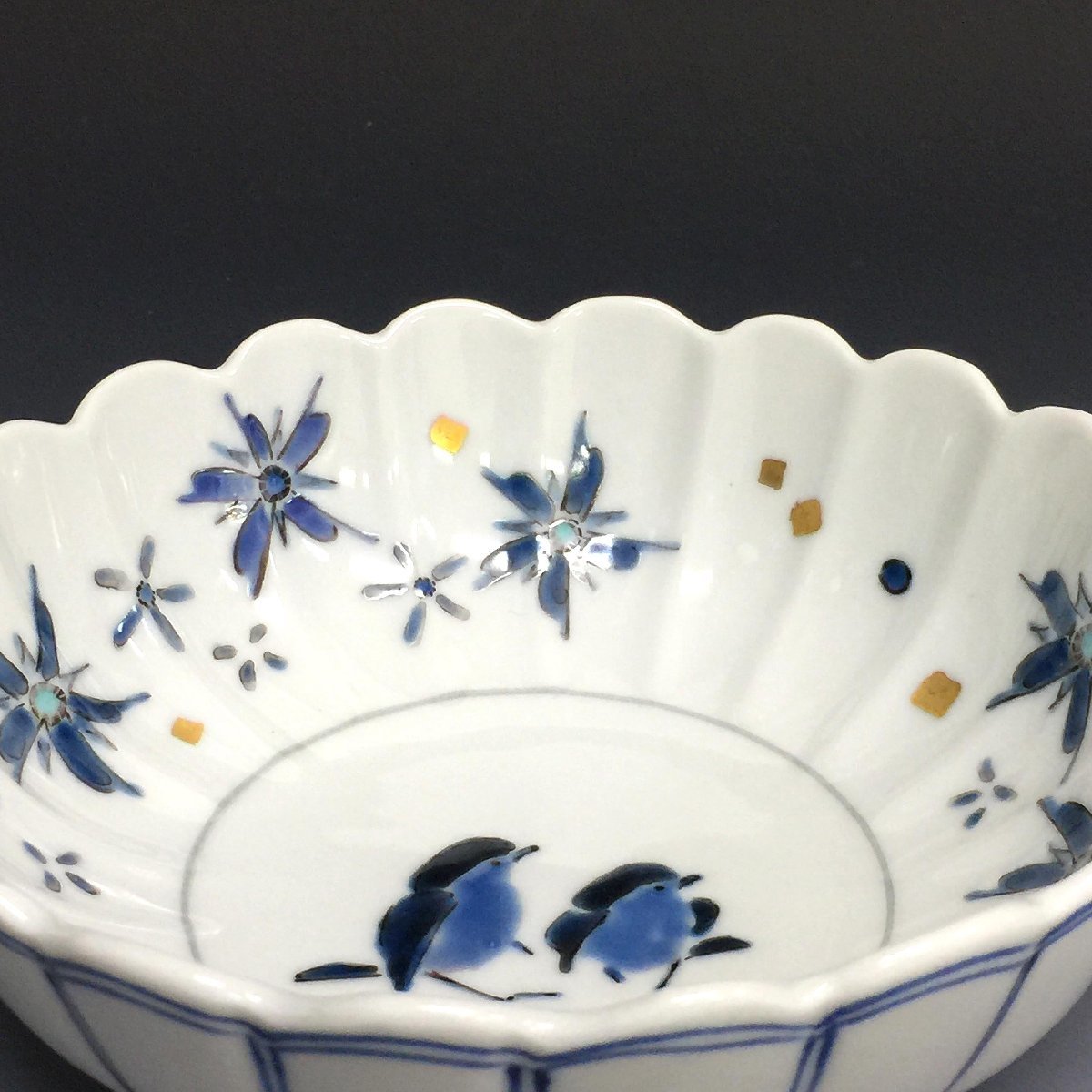 お買い得，定番 42879 佐藤亮 色絵花鳥文菊鉢 共箱 【保証】 九谷焼 T135