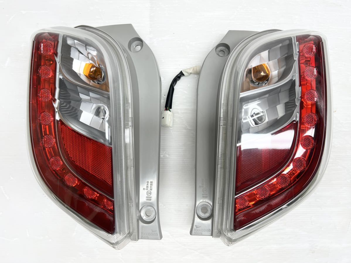 ☆送料込☆即決 ミライース LA300S/LA310S 前期 純正 左右