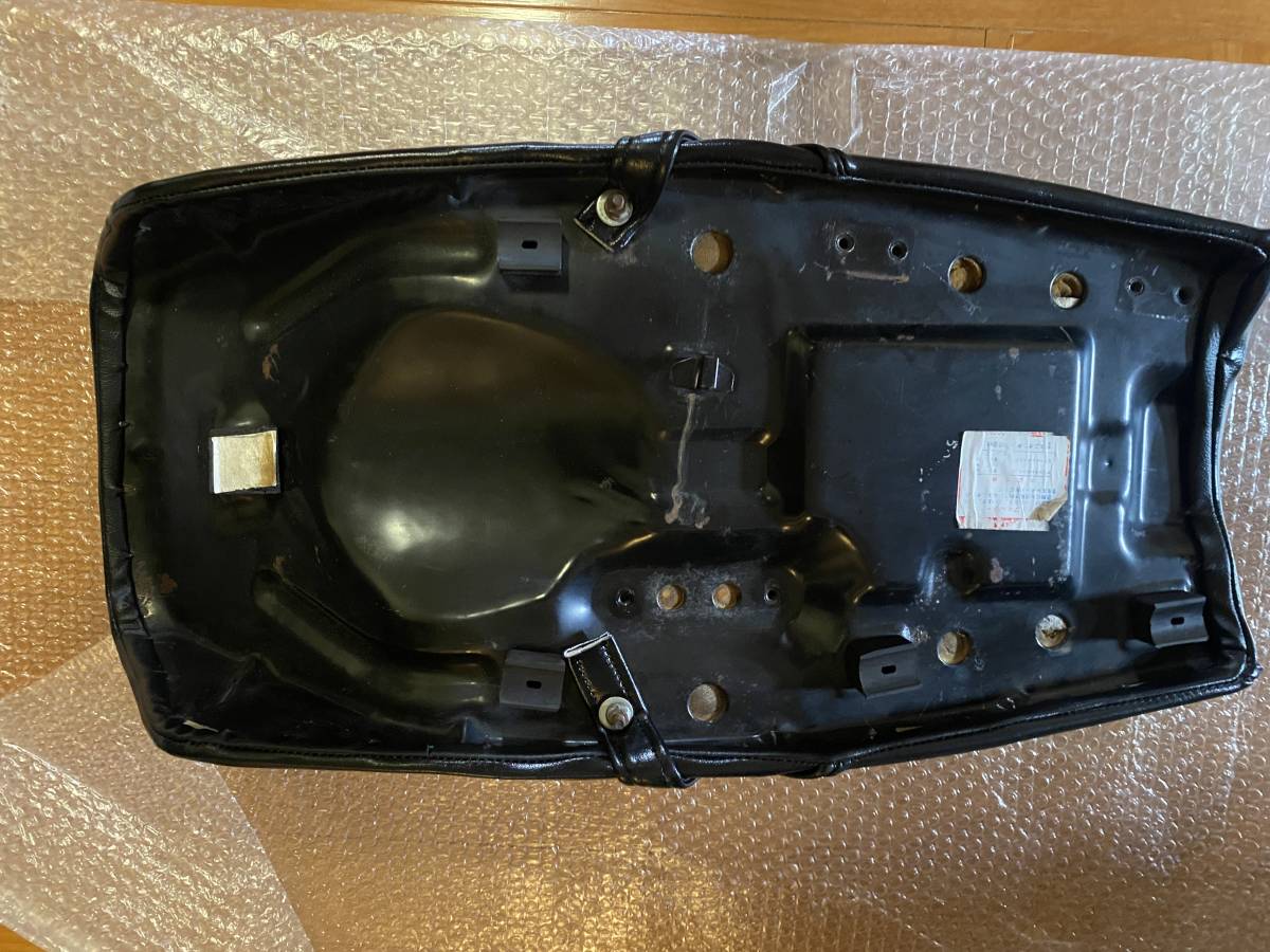 z400fx z400j 鞍シート 純正 希少 カスタム 当時 オオカワ カワグチ