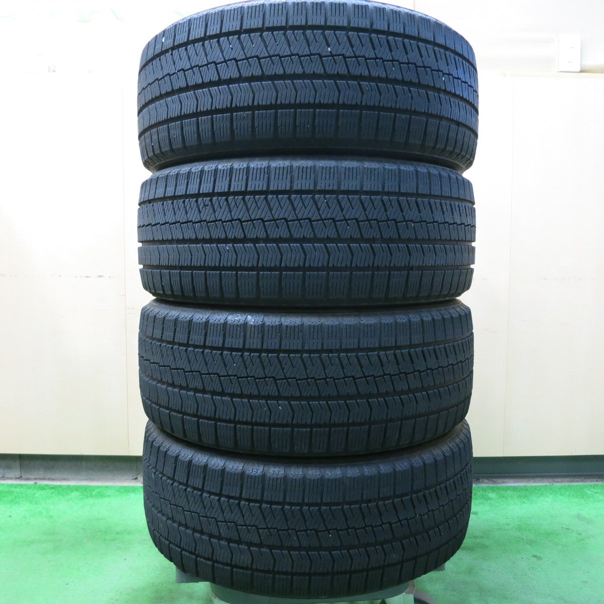 バリ溝！9分☆スタッドレス 205/50R17 ブリヂストン ブリザック VRX2