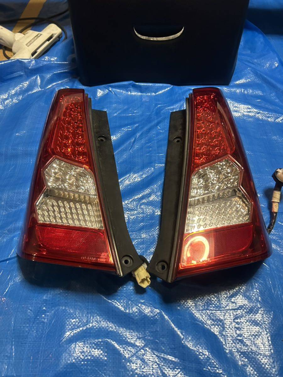 スズキ ワゴンR mh23sMH23s スティングレー メーカー不明 LEDテール 