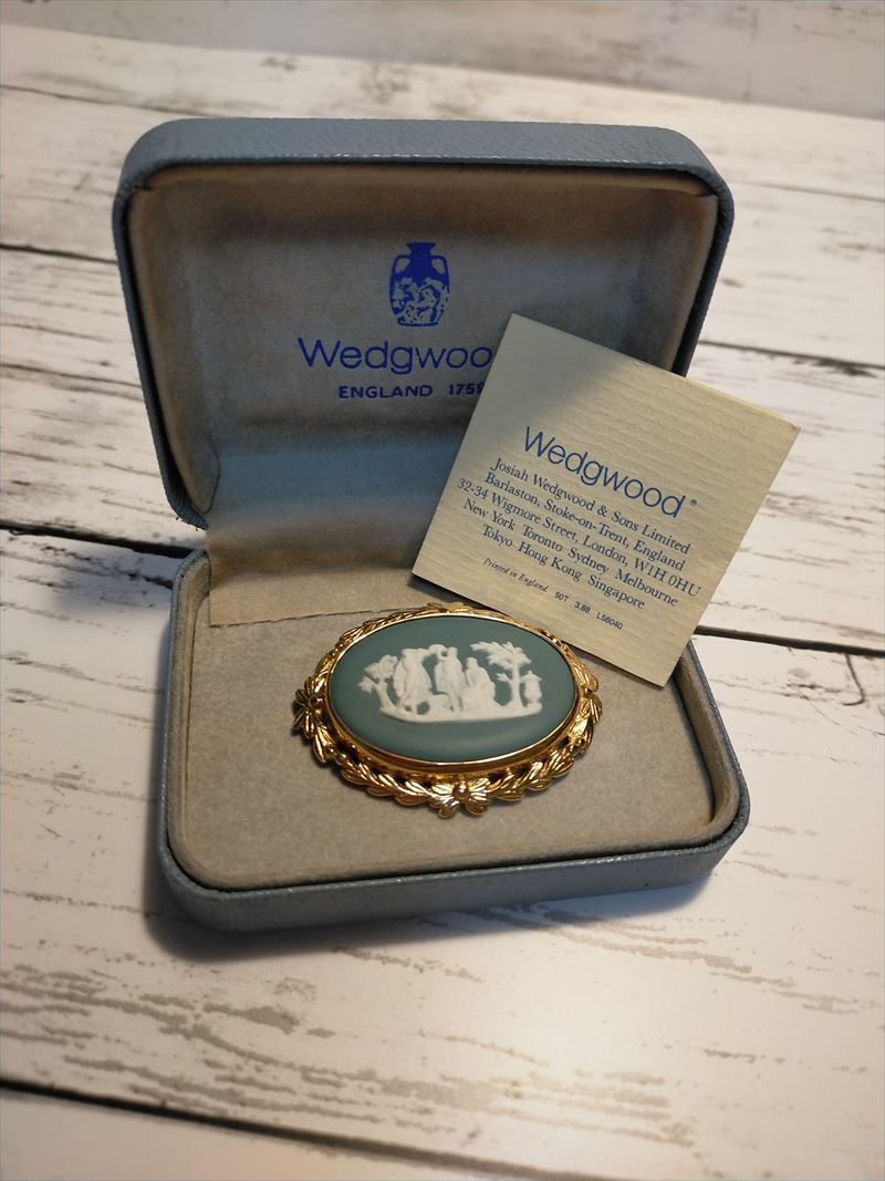 ☆Vintage☆ WEDGWOOD ウエッジウッド カメオ ブローチ 緑 ビンテージ