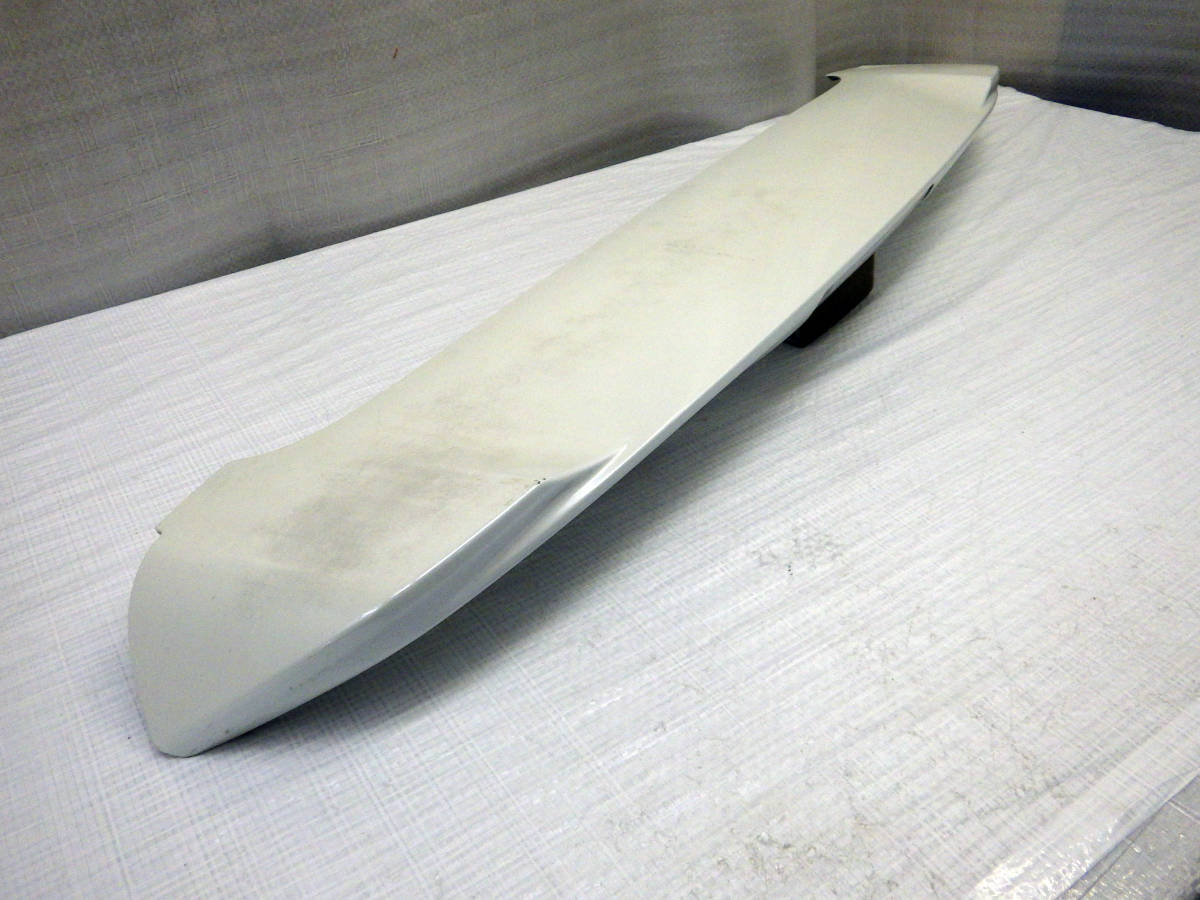 ZVW40W ZVW41Wプリウスα純正リアウイング リアゲート ZVW40W ZVW41Wプリウスα純正リアウイング リアゲートスポイラー バック