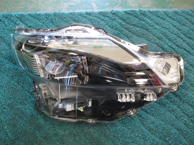 日産 ルークス B44A 純正ヘッドライト 右側 KOITO 100-2377Y 日産