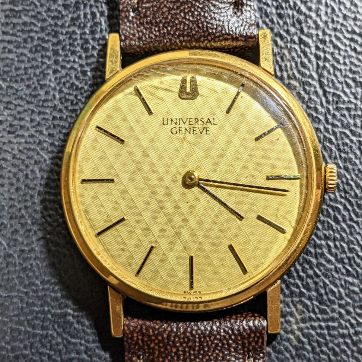 動作品 UNIVERSAL GENEVE SWISS 17JEWELS PLAQUE G20 ユニバーサル