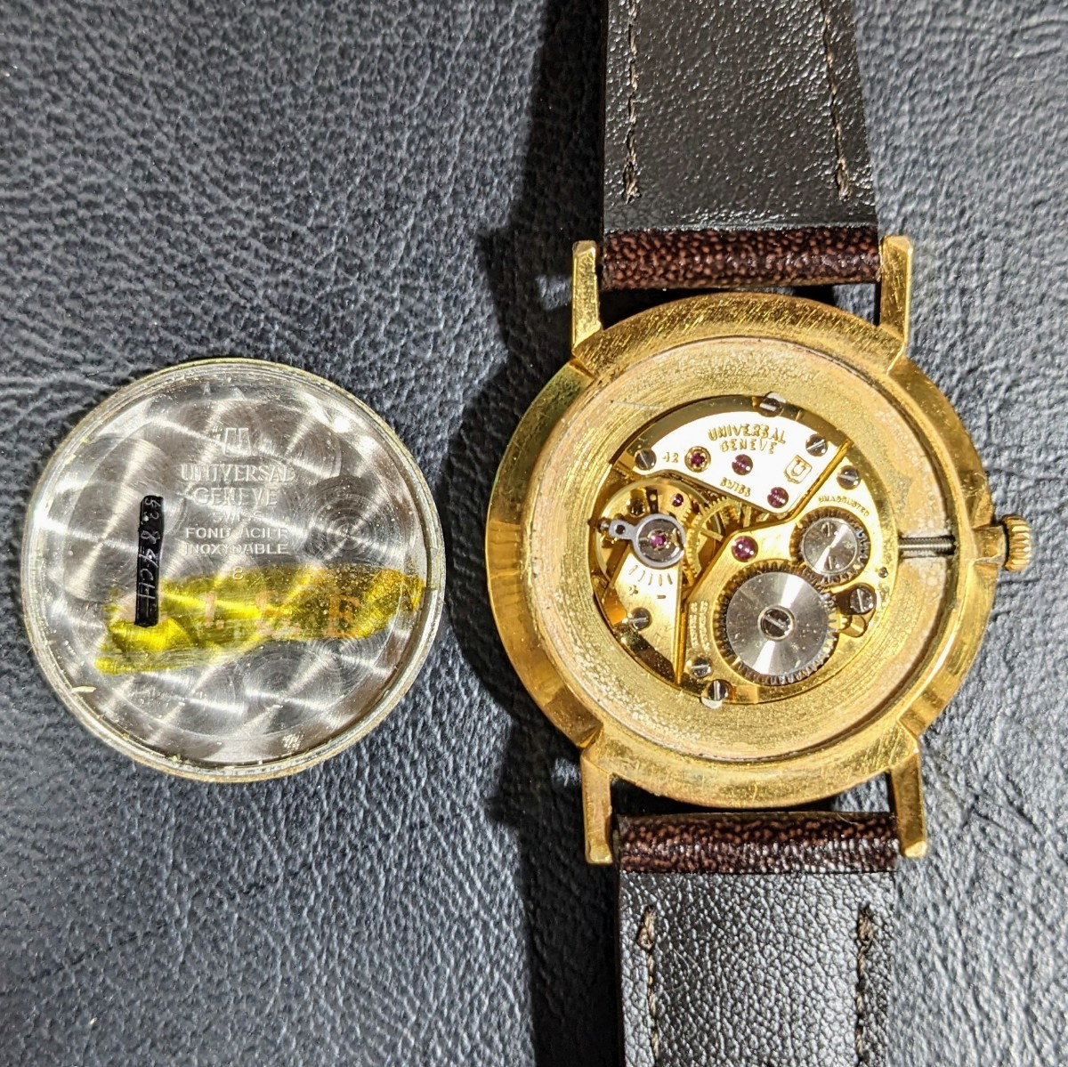 動作品 UNIVERSAL GENEVE SWISS 17JEWELS PLAQUE G20 ユニバーサル