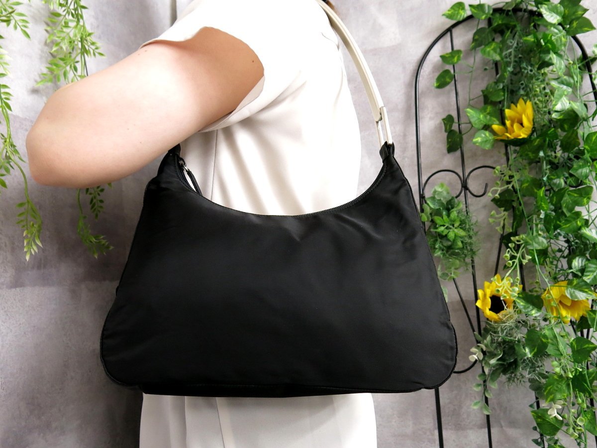 PRADA プラダ - ○超美品○PRADA ハンドバッグ ナイロン 極美品 Yahoo 