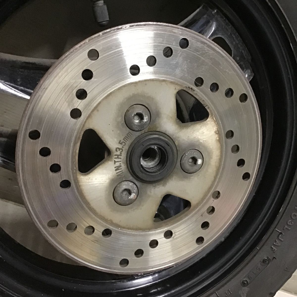 スズキ フロントホイール アドレスV125 CF46A アドレスV125G t4-11 12