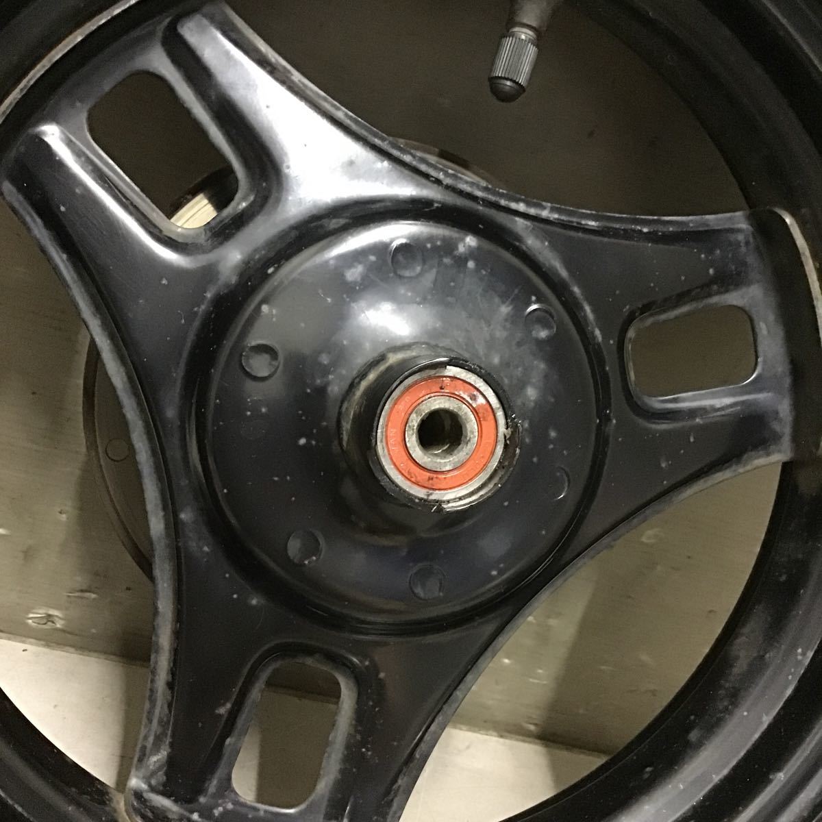 スズキ フロントホイール アドレスV125 CF46A アドレスV125G t4-11 12
