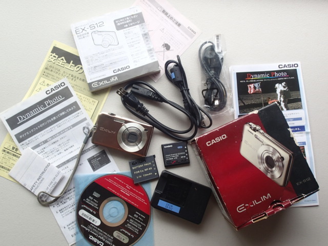 CASIO カシオ EXILIM エクシリム EX-S12 コンパクトデジタル カメラ