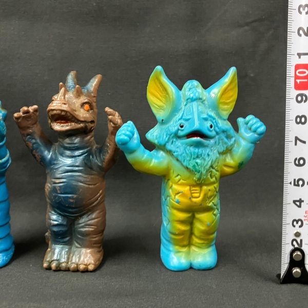 大里玩具 ミクラス ジャンボ 指人形 ソフビ ウルトラ怪獣 BANDAI